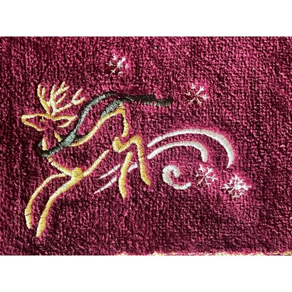 3 Christmas Reindeer Hand Towels 17X10.5Maroon w/ Gold Embroidery 99% Cotton - Picture 6 of 10